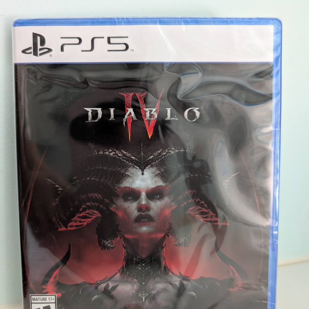 IV for PS5 - Black and Red